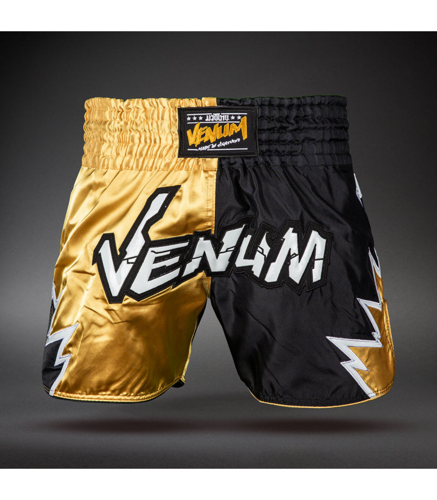 Муай Тай Шорти - Venum Inferno 2.0 Muay Thai Shorts - Black/Gold​